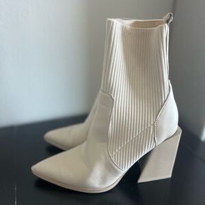 Steve Madden Women's Tackle Block-Heel Knit Sock Booties